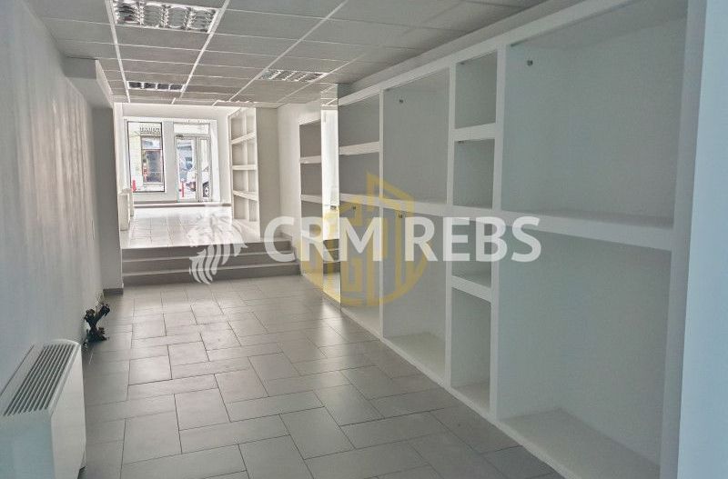 Cladire de Birouri Moderna - 1022 mp - ULTRACENTRAL - Preluare chiriasi - Poză 2