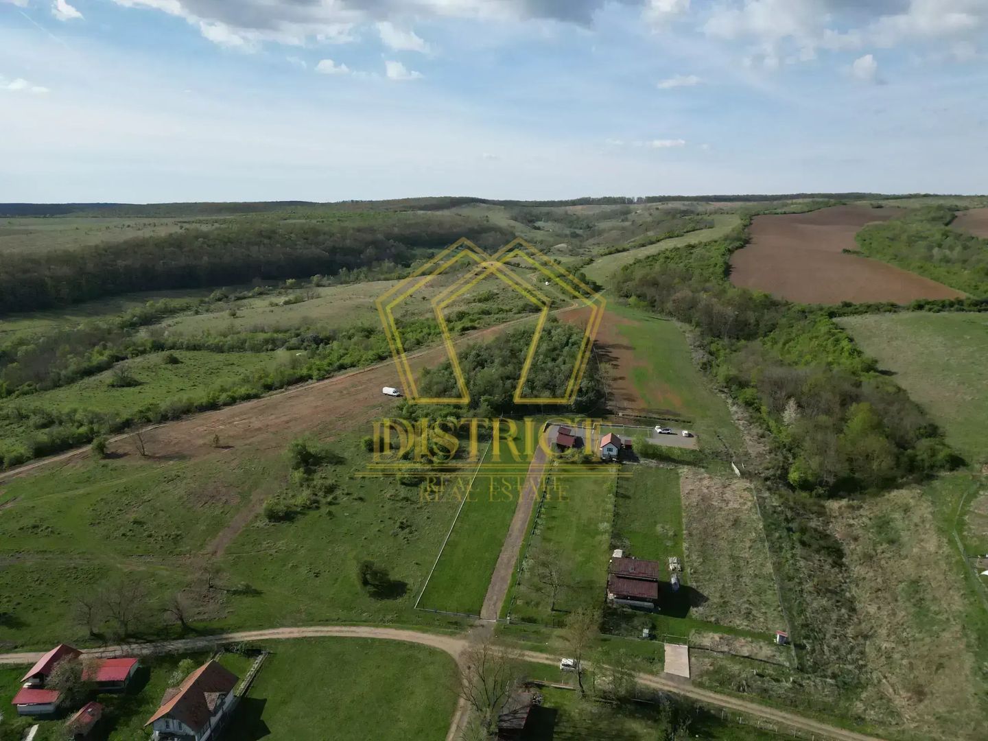 Casa de vacanta cu teren si padure de 3.8ha | Nadas | Herneacova - Poză 4