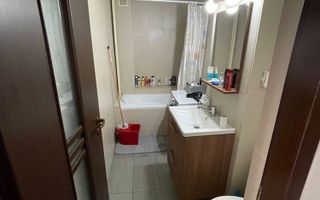 Apartament luminos, 2 Camere Decomandat, Mobilat și Utilat, Zona OMV. - Poză 4