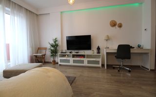 Torontal, 2 camere, centrala proprie - Poză 10