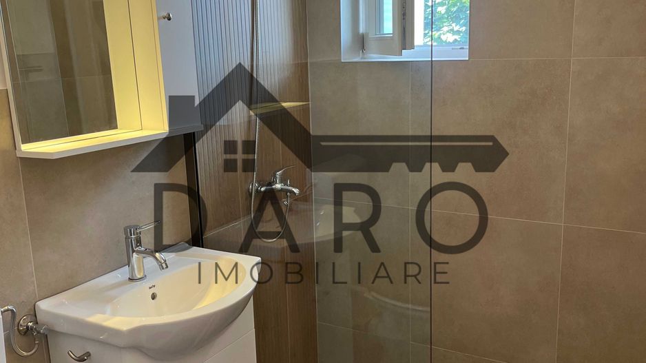 De inchiriat apartament 2 camere Cornisa - Poză 6