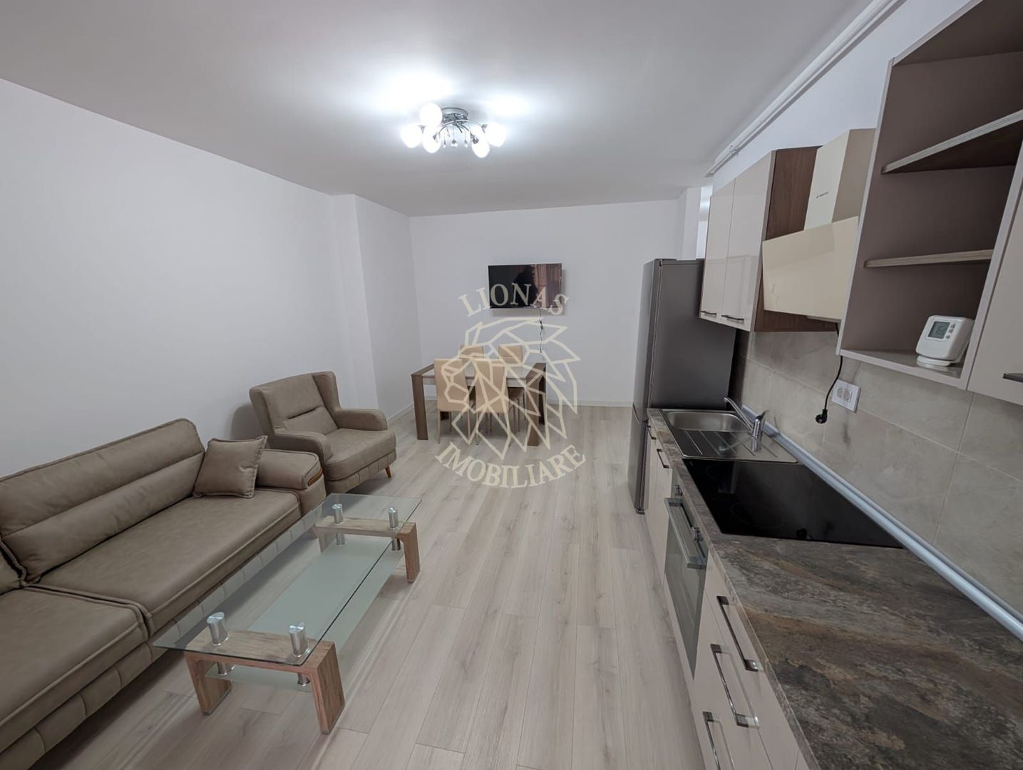 Apartament Nou 2 camere-balcon-etaj3-lift-parcare-Zona Drumul Cetatii - Poză 1