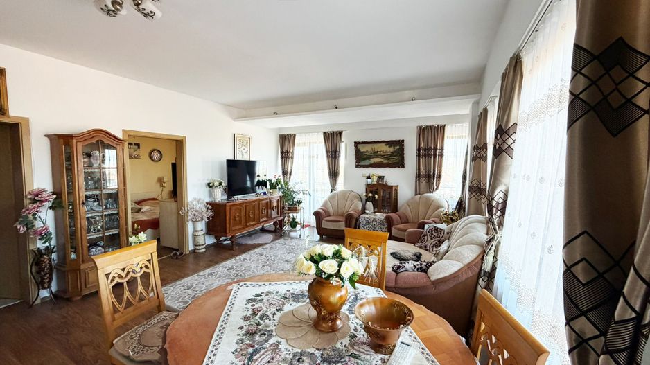 DE VANZARE APARTAMENT 2 CAMERE | 75MP | ARAD - Poză 1