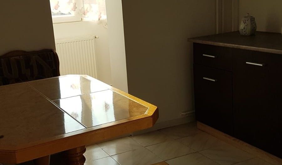 Apartament 2 camere Lipovei etaj 2 cu centrala - Poză 2