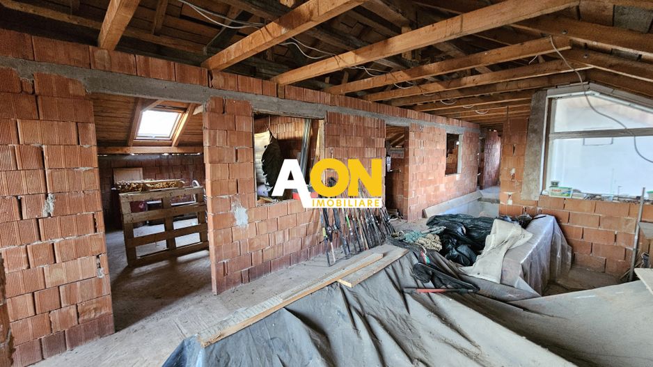 Casa 4 camere, 300 mp utili, 562 mp teren, zona Centru - Poză 12