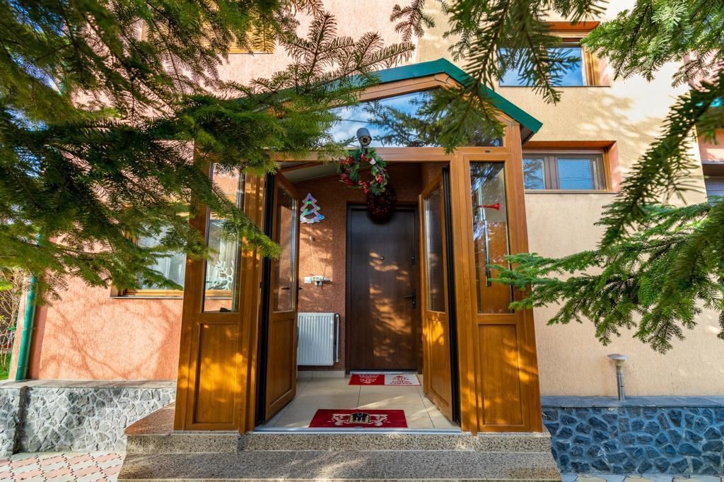 Vila superba de vanzare in apropiere de padure Pantelimon - Poză 4