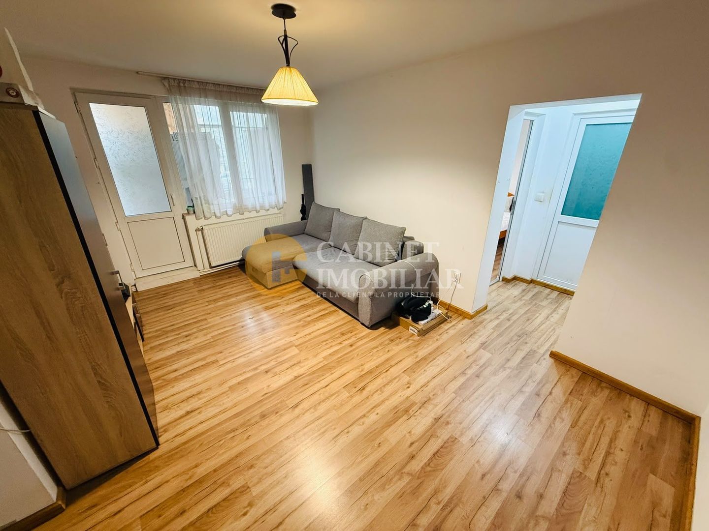3 camere în Podu Roș – La Bulevard - Etaj 1 - 62 mp - Poză 3