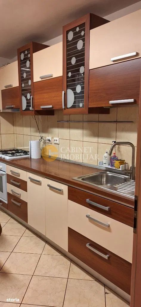 Apartament 3 camere – Piața Unirii, Iași – mobilat și utilat complet - Poză 4