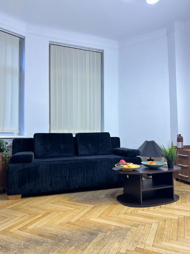 De Inchiriat Apartament 5 camere Cismigiu sector 1 - Poză 2