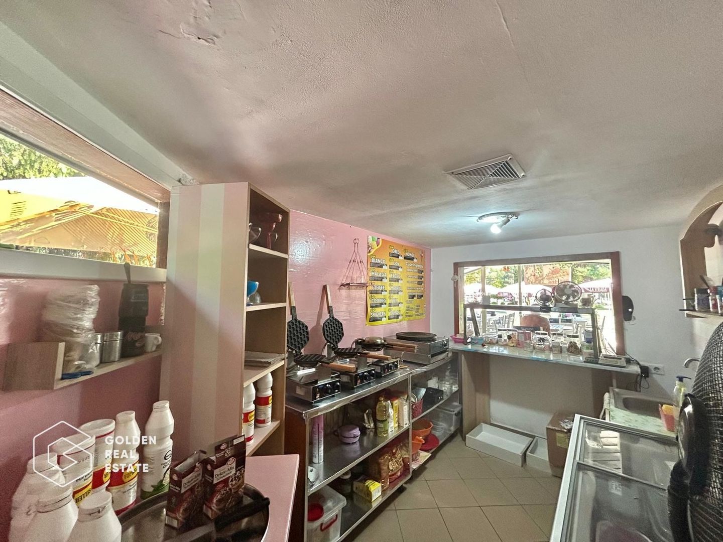 Afacere la cheie, Strand Neptun Arad - Poză 3