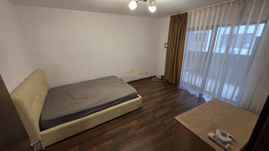 Garsonieră decomandată, disponibilă imediat–Metrou Apărătorii Patriei - Poză 1