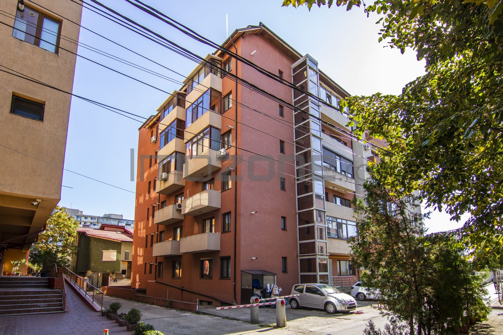 Drumul Taberei - Valea Doftanei, 2 camere, decomandat, etajul 2, lift, finisat - Poză 1