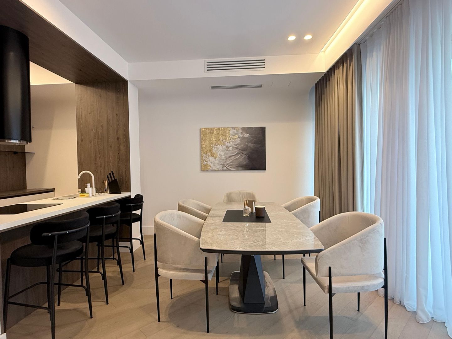 Apartament  4 camere Cortina 126 | Parcare - Poză 4