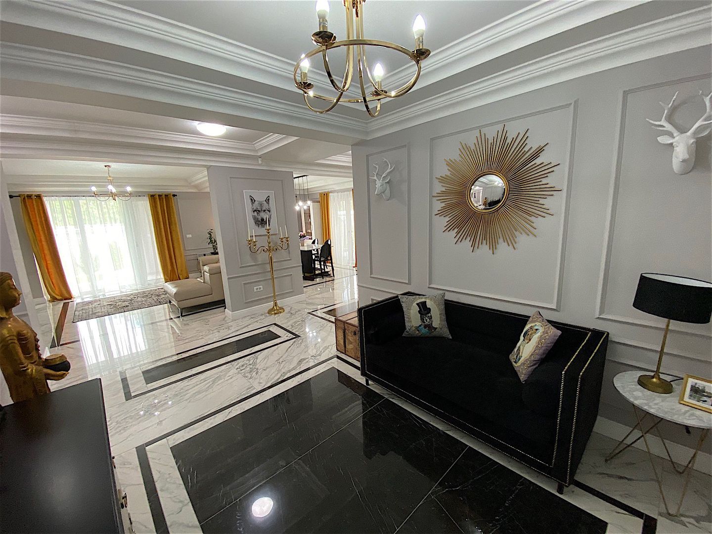 Vila deosebita cu piscina zona Dumbravita - Poză 2