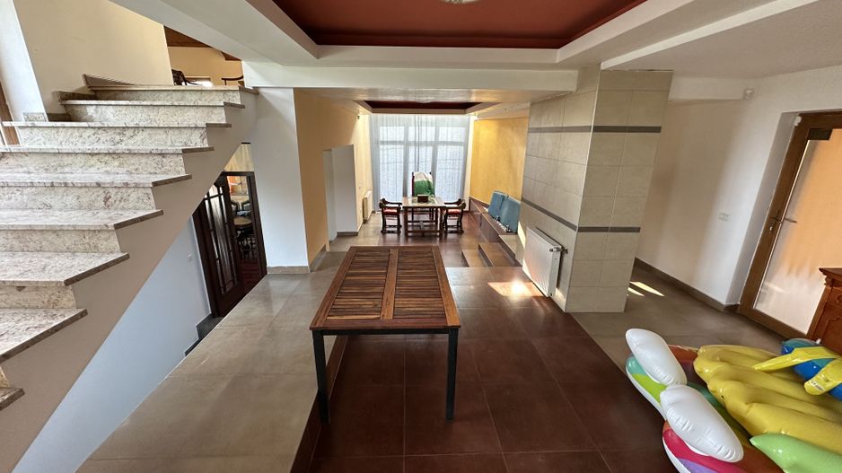 Proprietate cu piscina Dumbravita - Poză 39