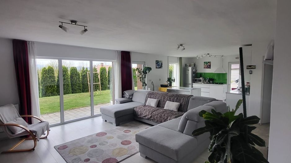 Vând casă în Limba Ciugud - Poză 4