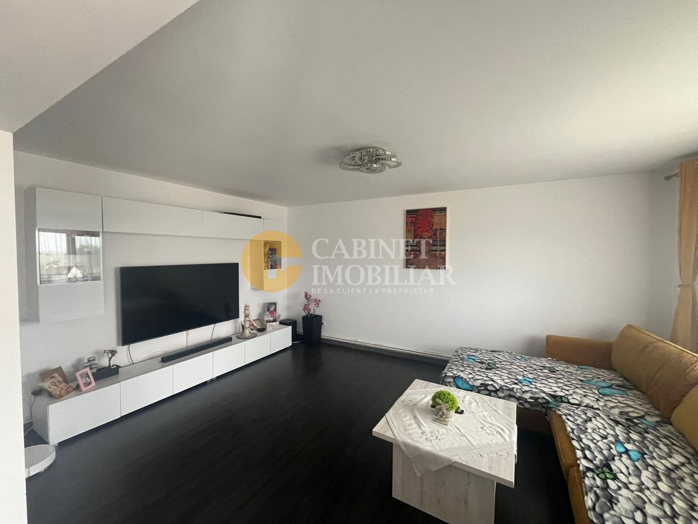 Casa Parter Aroneanu 641 MP teren - Poză 1
