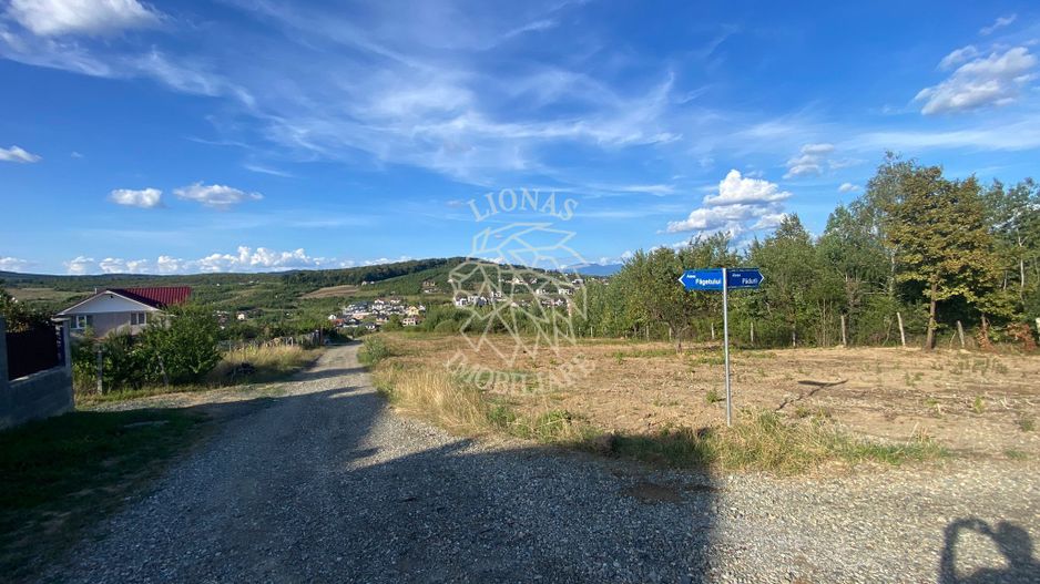 Teren intravilan 500 mp-utilitati-ideal casa D+P+2E+M-La Soare - Poză 5