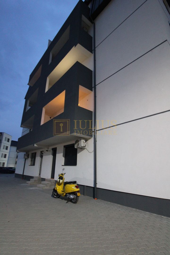 La parter, centrala proprie, incalzire in pardoseala. - Poză 13