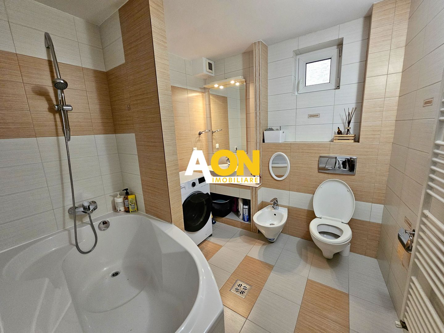 Apartament 3 camere, 105 mp utili, parțial mobilat, zona Gara - Poză 6