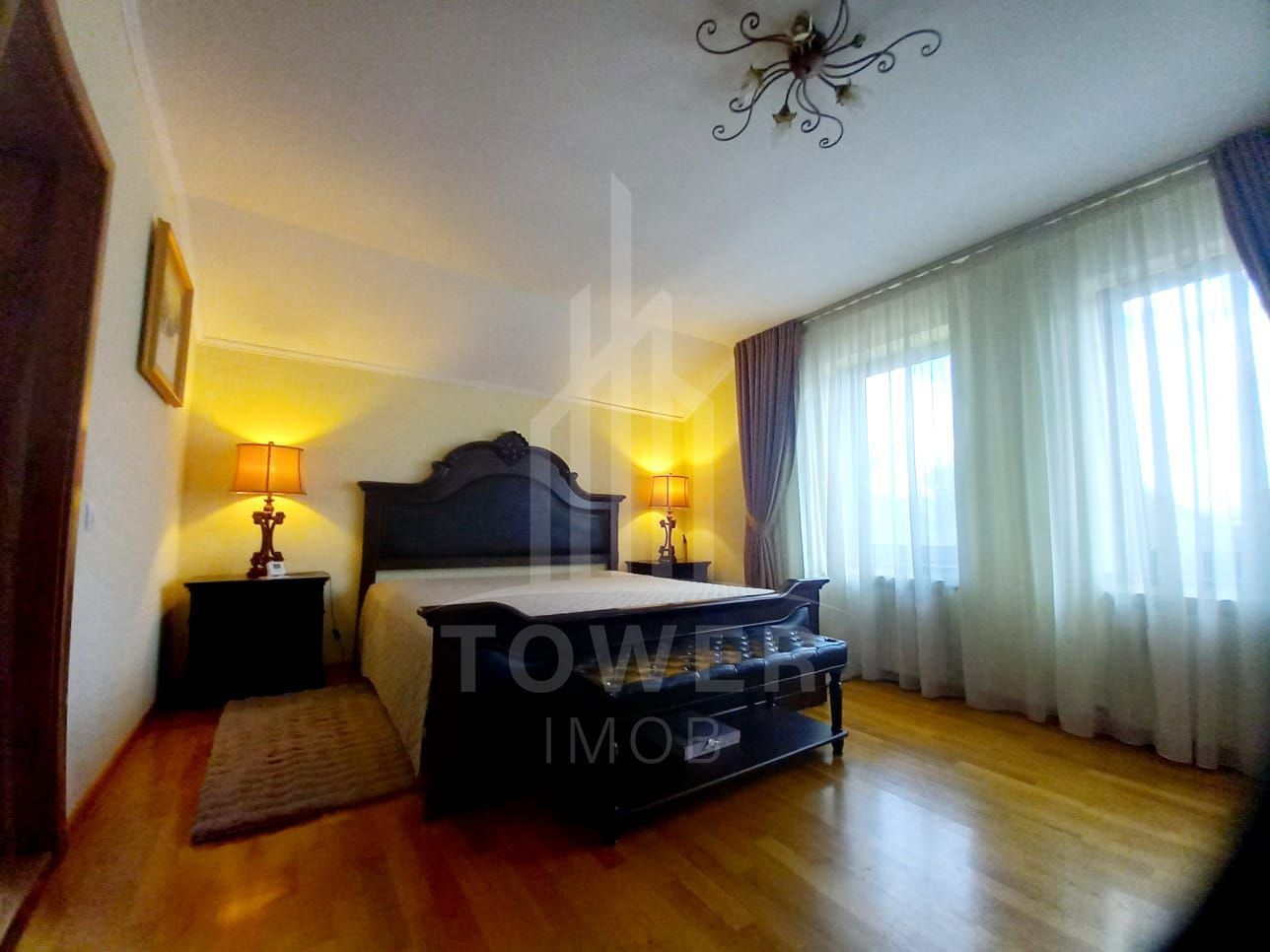 Proprietate deosebită de vânzare în Șelimbăr (zona Dracula) - Poză 6