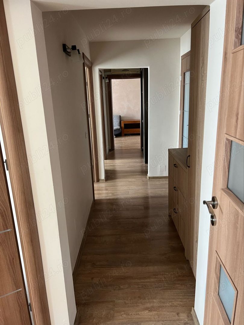 vand apartament 3 camere plus dressing - Poză 1
