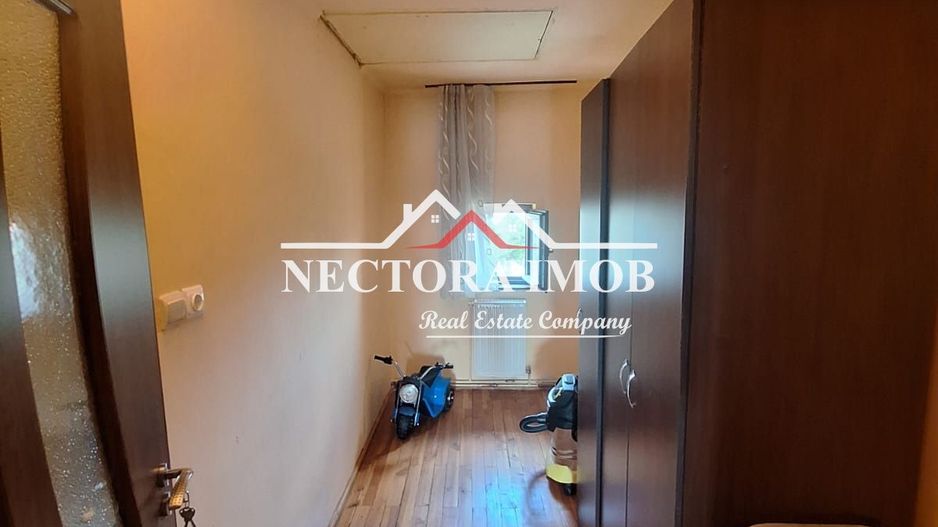NECTORA IMOB-CASA mare 5 camere, 3 bai, pod, demisol pentru birouri - Poză 6