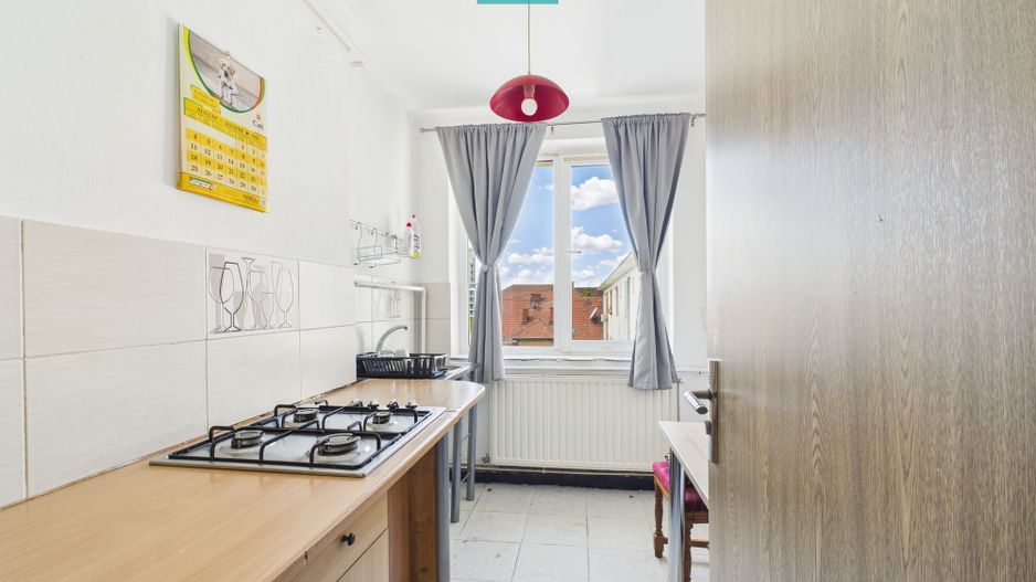 Apartament intr-o zonă centrală a Timișoarei - Poză 11