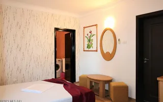 Mamaia Nord - Langa Mare, pensiune la cheie, 11 camere, 9 bai! - Poză 52