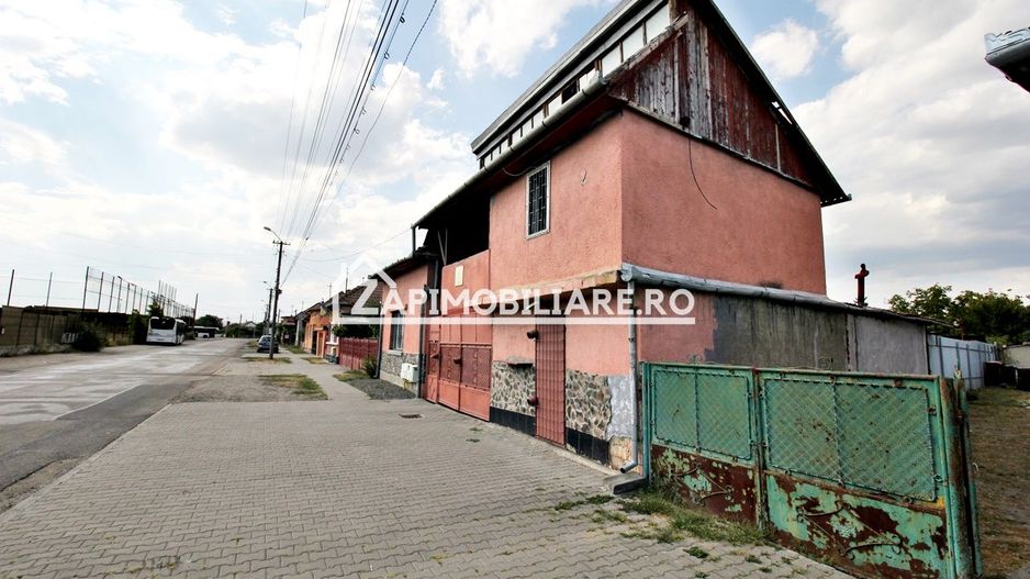 Casa+spatiu comercial,5 camere,2 bai.847mp teren,0%comision - Poză 2