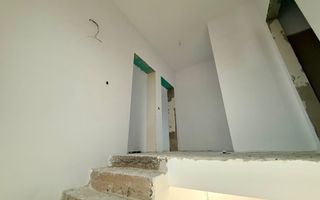 Duplex cu perete dublu cu toate utilitatile | Sanandrei - Poză 7