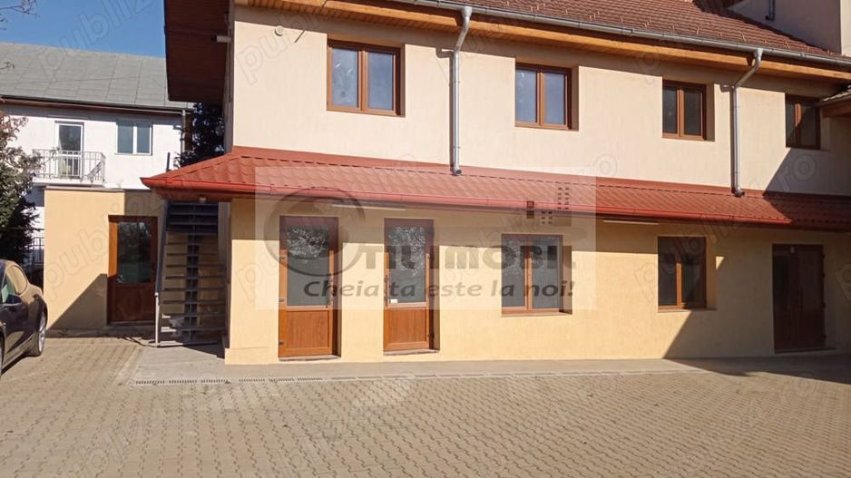 Spatiu Comercial de Inchiriat - 2300 euro - Poză 1