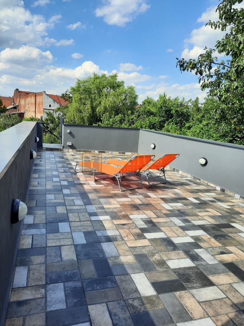 2 camere modern zona linistita centrala - Poză 17