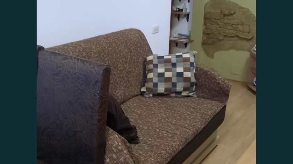 De vanzare apartament cu 2 camere - Poză 2