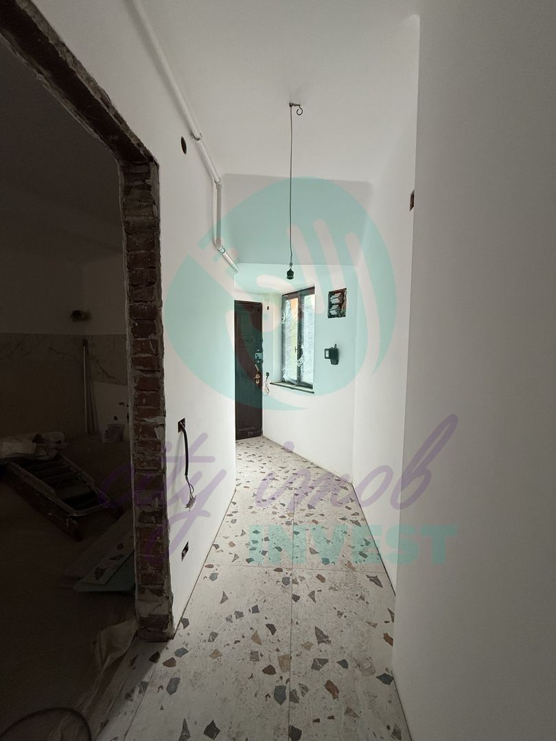 Apartament boieresc partial renovat - Poză 14
