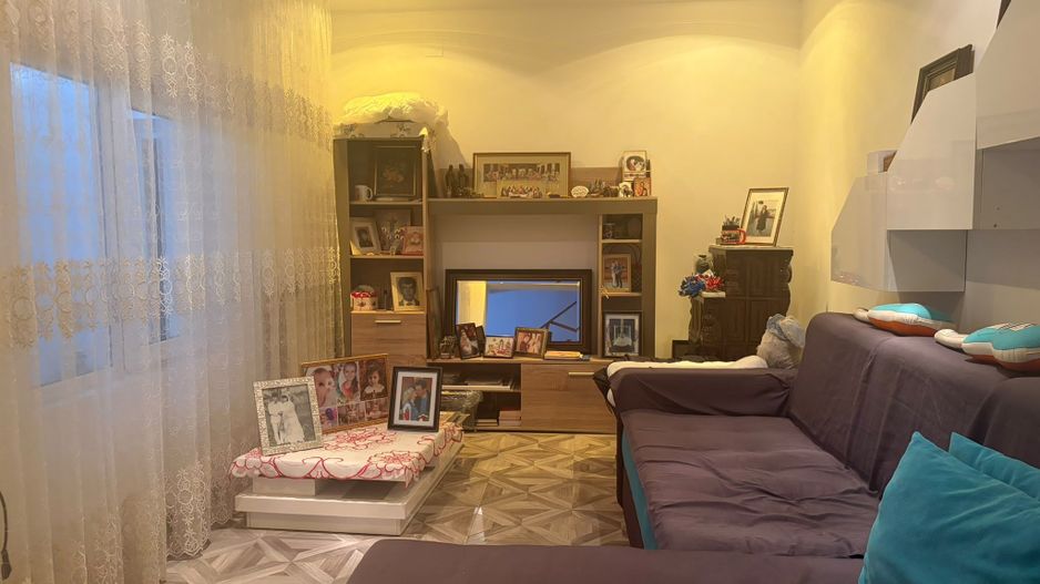 Casa individuala, 4 camere, Zetarilor - Poză 1