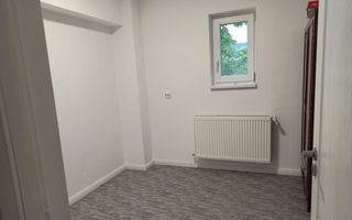 Apartament cu 3 camere, parcare subterană, zonă liniștită. - Poză 3