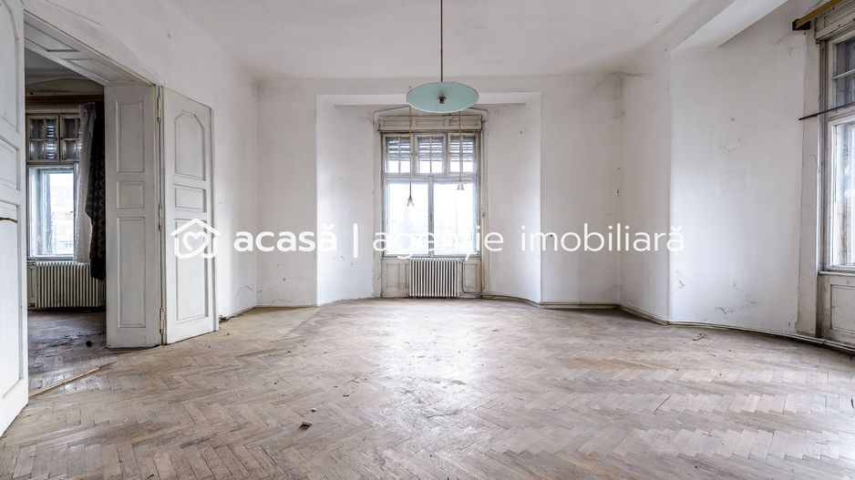 VÂNDUT! Apartament 4 camere, etaj 1, în Palatul Steiner, Arad - Poză 6