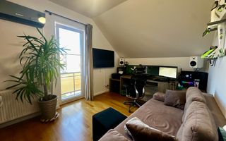 Penthouse cu scara interioară | Parcare și Boxă | Valea Chintaului - Poză 11