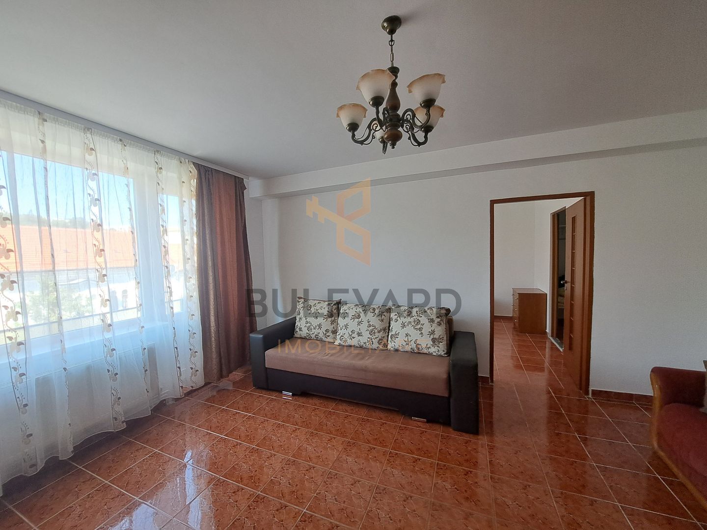 Apartament 2 camere, zona centrala, inceputul strazii Horea - Poză 11