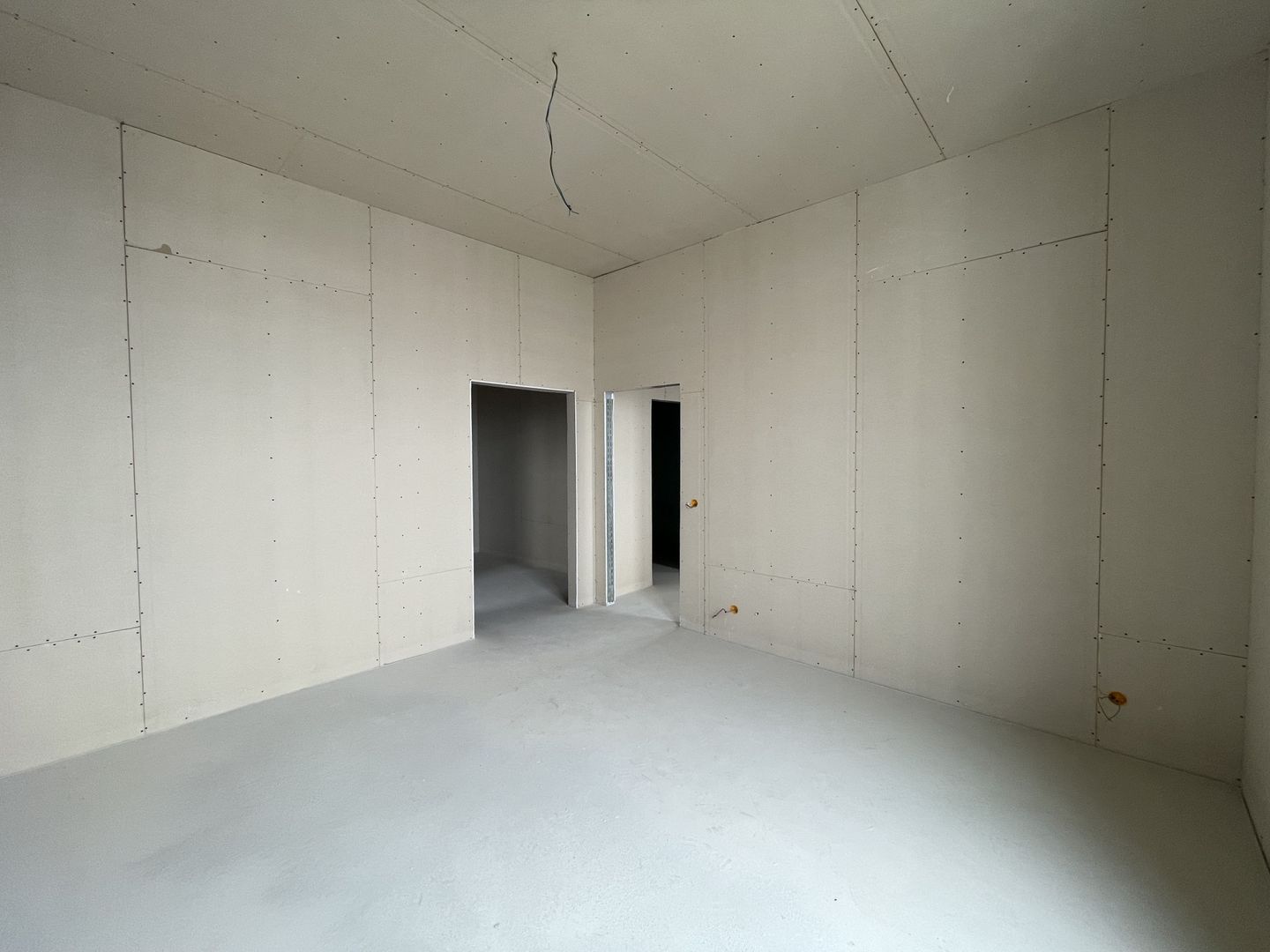 Apartament 4 camere | 241mp totali | 88mp terasa | Hils Brauner - Poză 17