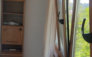De inchiriat apartament spatios in Piata Centrala, 320 euro - Poză 11
