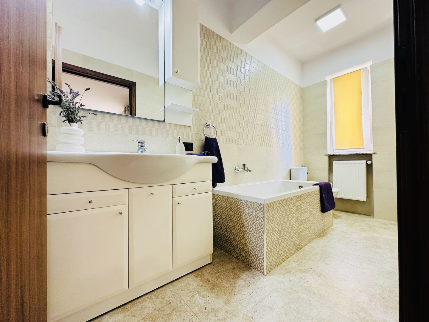 INCHIRIATA - Casa individuala cu 4 dormitoare, 184 mp | Garaj & Gradina | Fropin - Poză 13