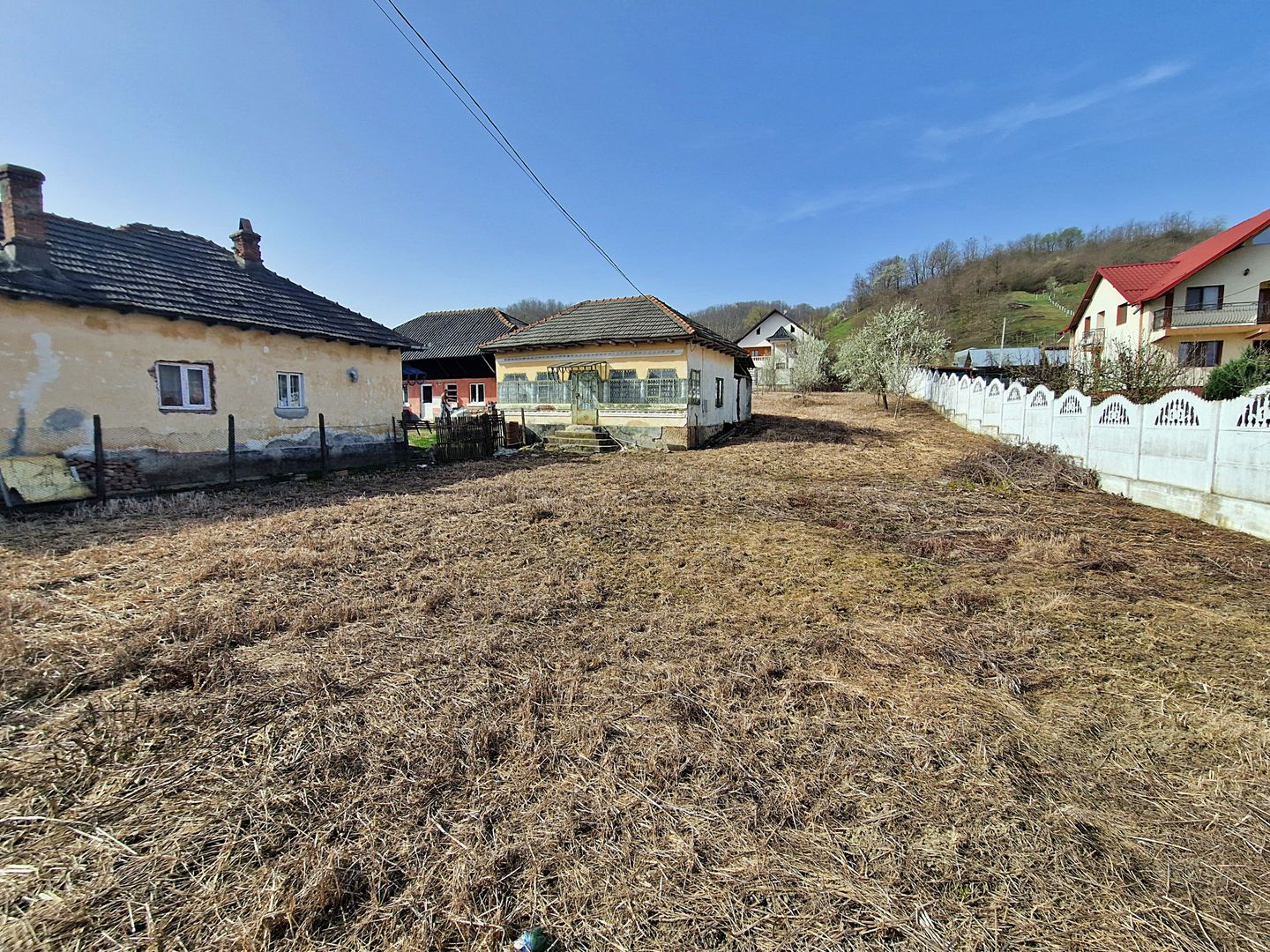 AZURA Imobiliare - Teren si Casa Micesti - Poză 2