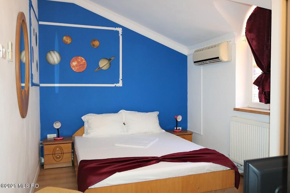 Mamaia Nord - Langa Mare, pensiune la cheie, 11 camere, 9 bai! - Poză 79