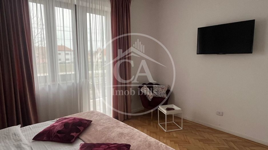 Apartament de închiriat cu 2 camere în zona ultracentrală, Oradea - Poză 2