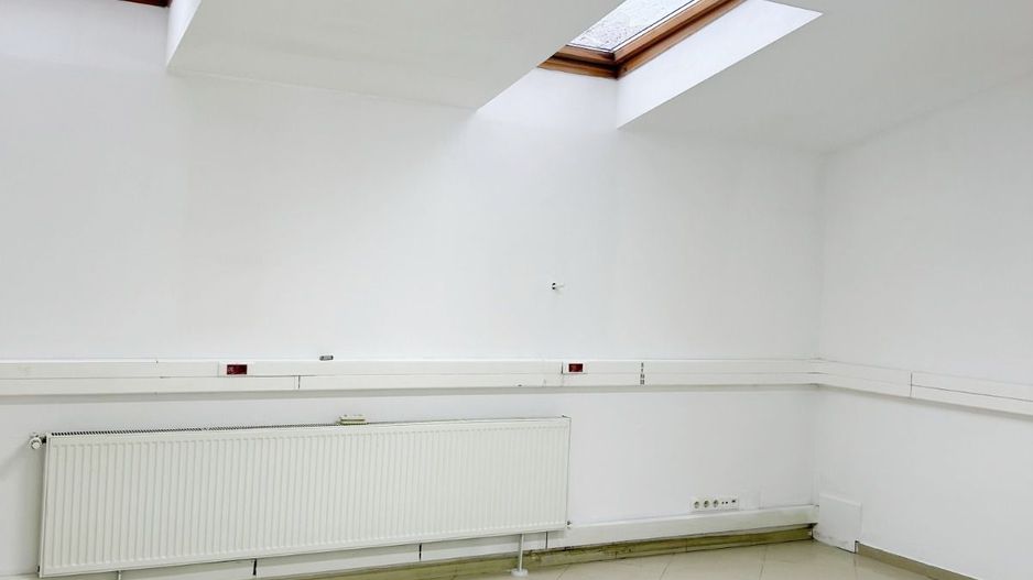 PARTER - Spatiu Birouri in Centrul Orasului | 230 mp | Com 0% - Poză 9