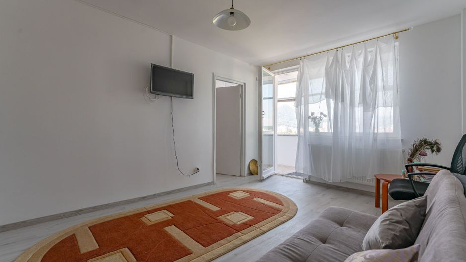 Chirie 2 Camere Vlahuță | 49 mp + Balcon | Însorit | Loc de Parcare - Poză 2