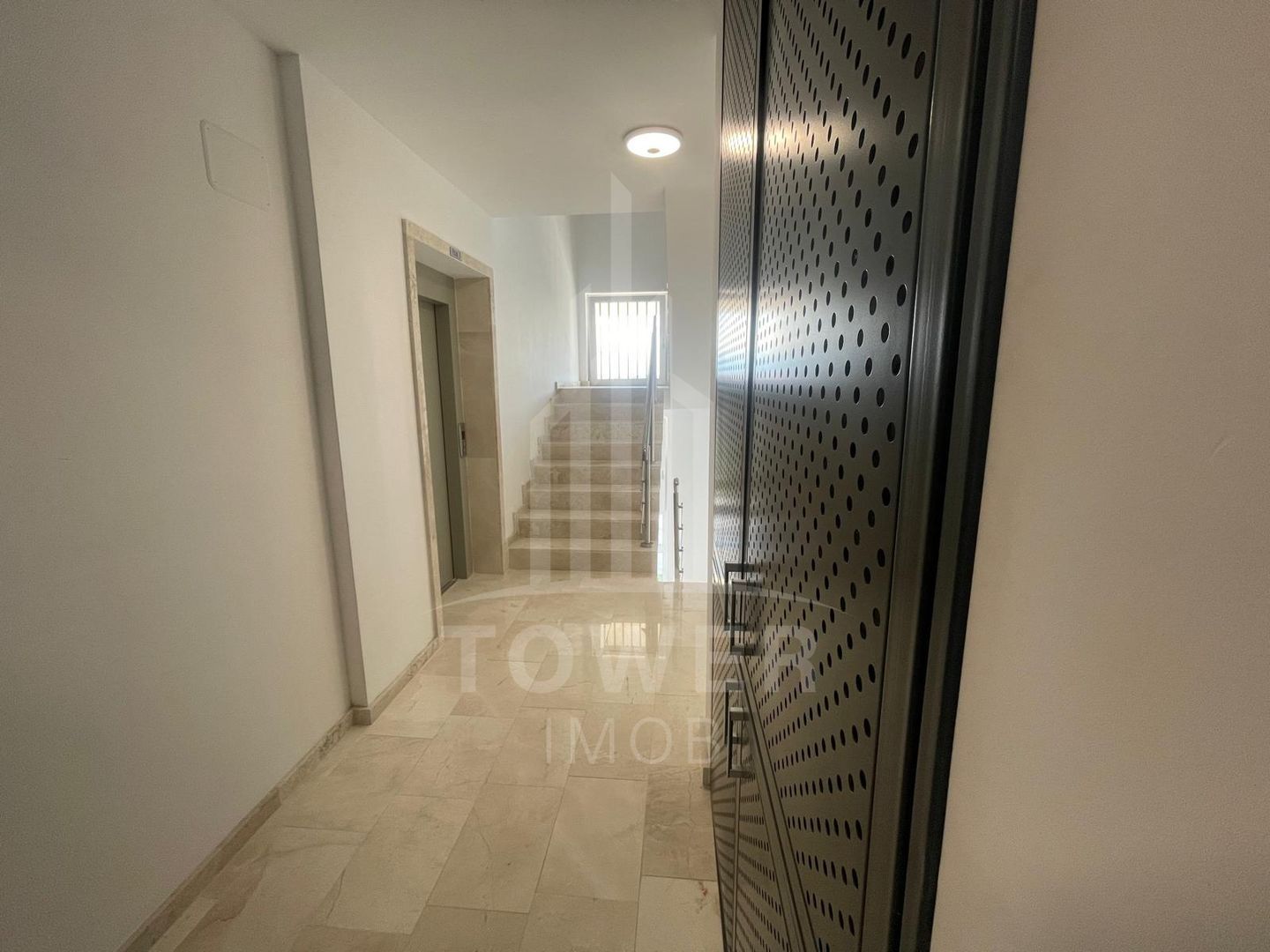 Apartament cu doua camere in Turmisor - Poză 3