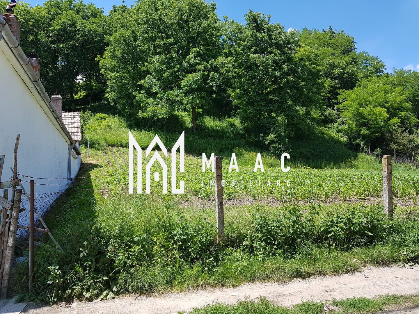 Teren Intravilan In Slimnic I 1000 mp I deschidere 15 m - Poză 2